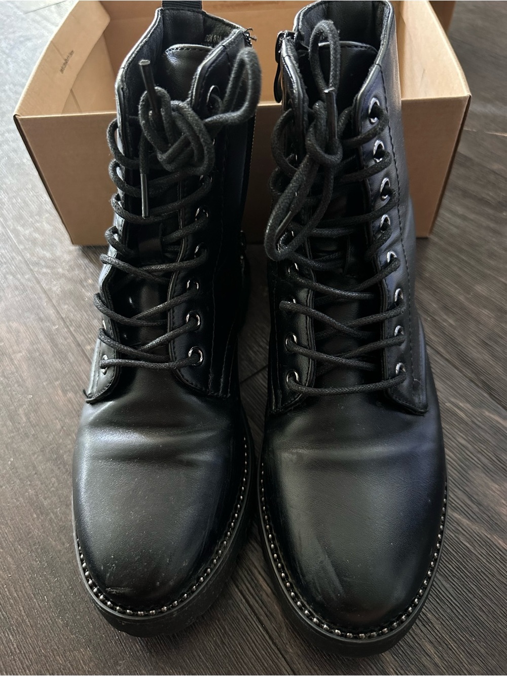 Black Leather Combat Boots - Sleek Lace-Up Design with memory foam inside - Picture 3 of 3